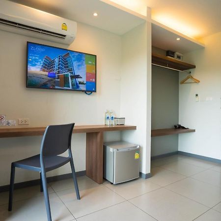 The Zleep Chonburi Hotel Exterior photo