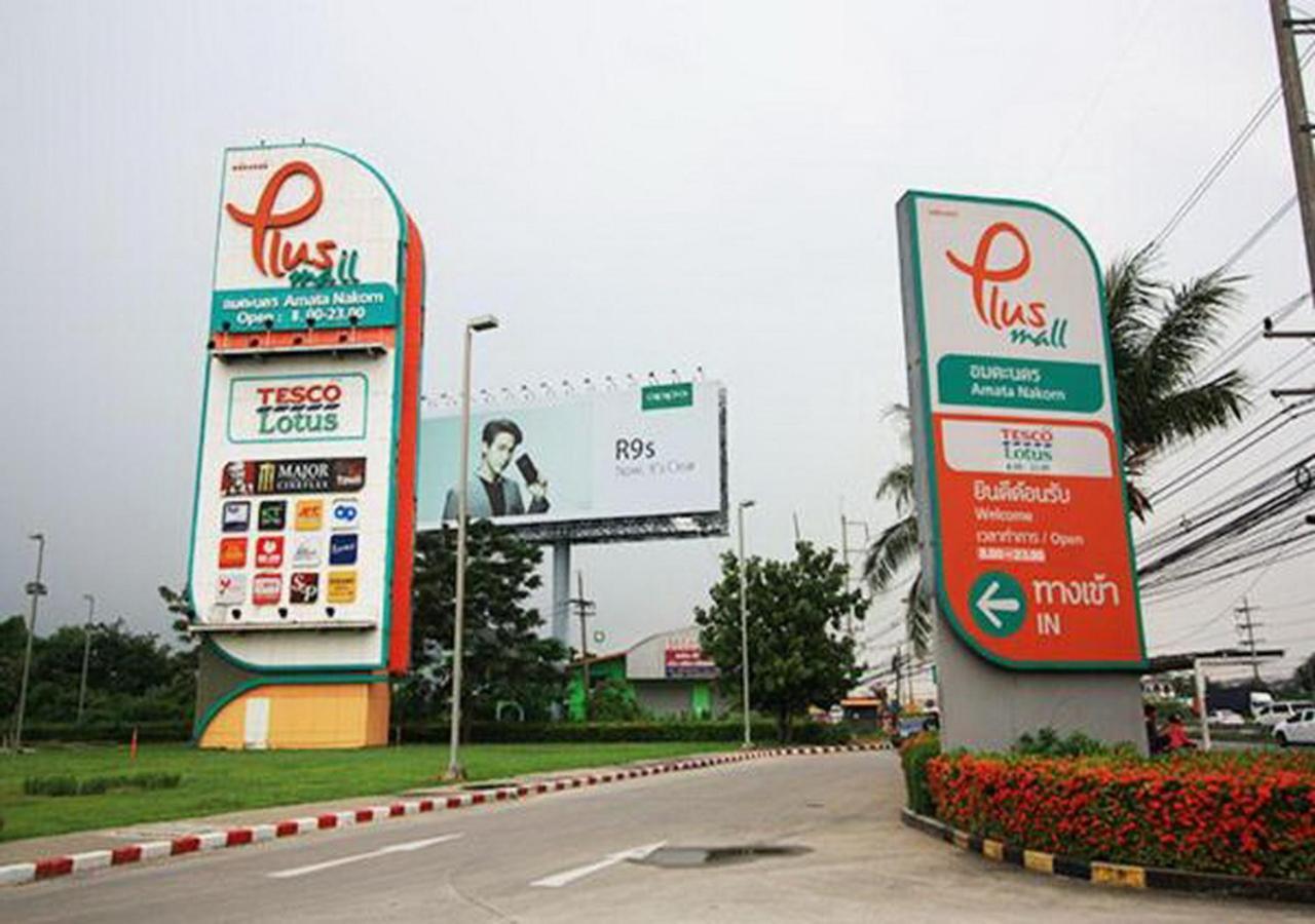 The Zleep Chonburi Hotel Exterior photo